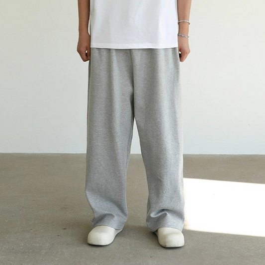 Wide Straight Sweats C182