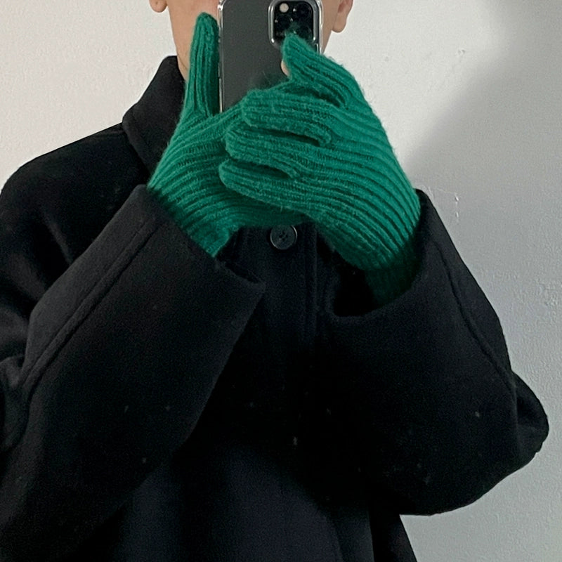 Knitted Gloves